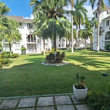 Beach One Bedroom 2